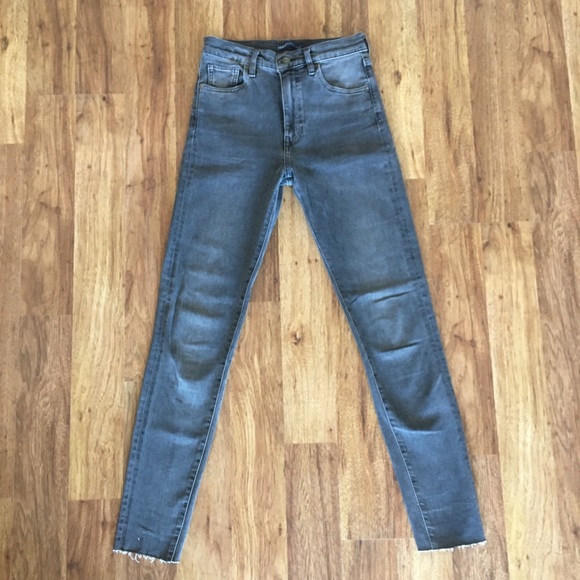 Levi’s 721 Skinny Jean Made and Crafted W25 - Picture 1 of 8